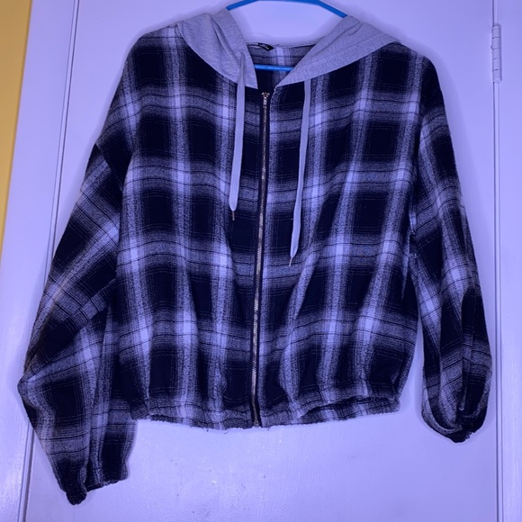 Headed plaid jacket - Picture 4 of 5